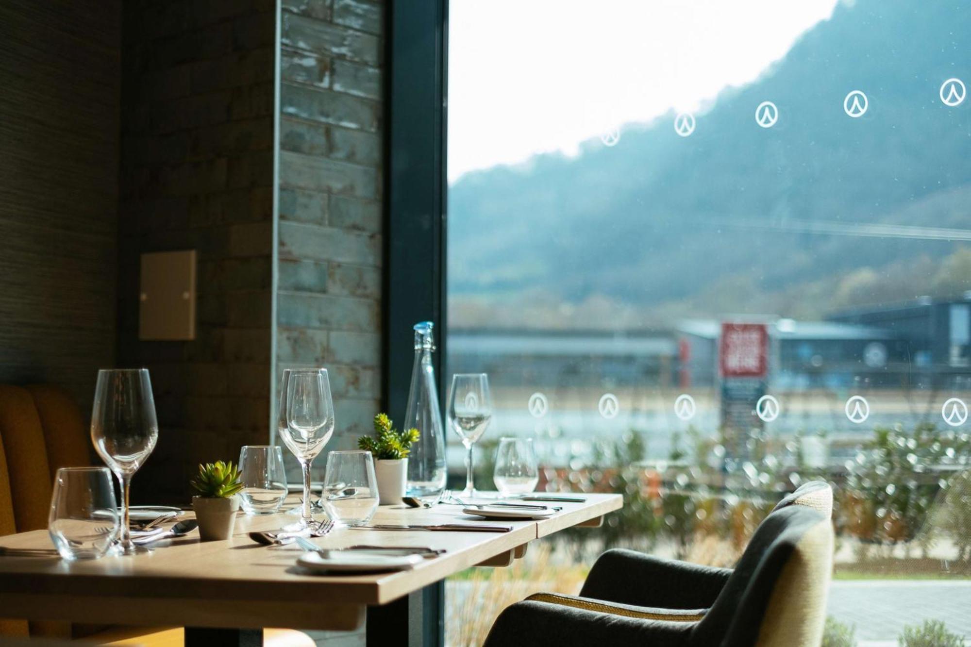 Ixora Hotel & Spa Conwy Eksteriør bilde