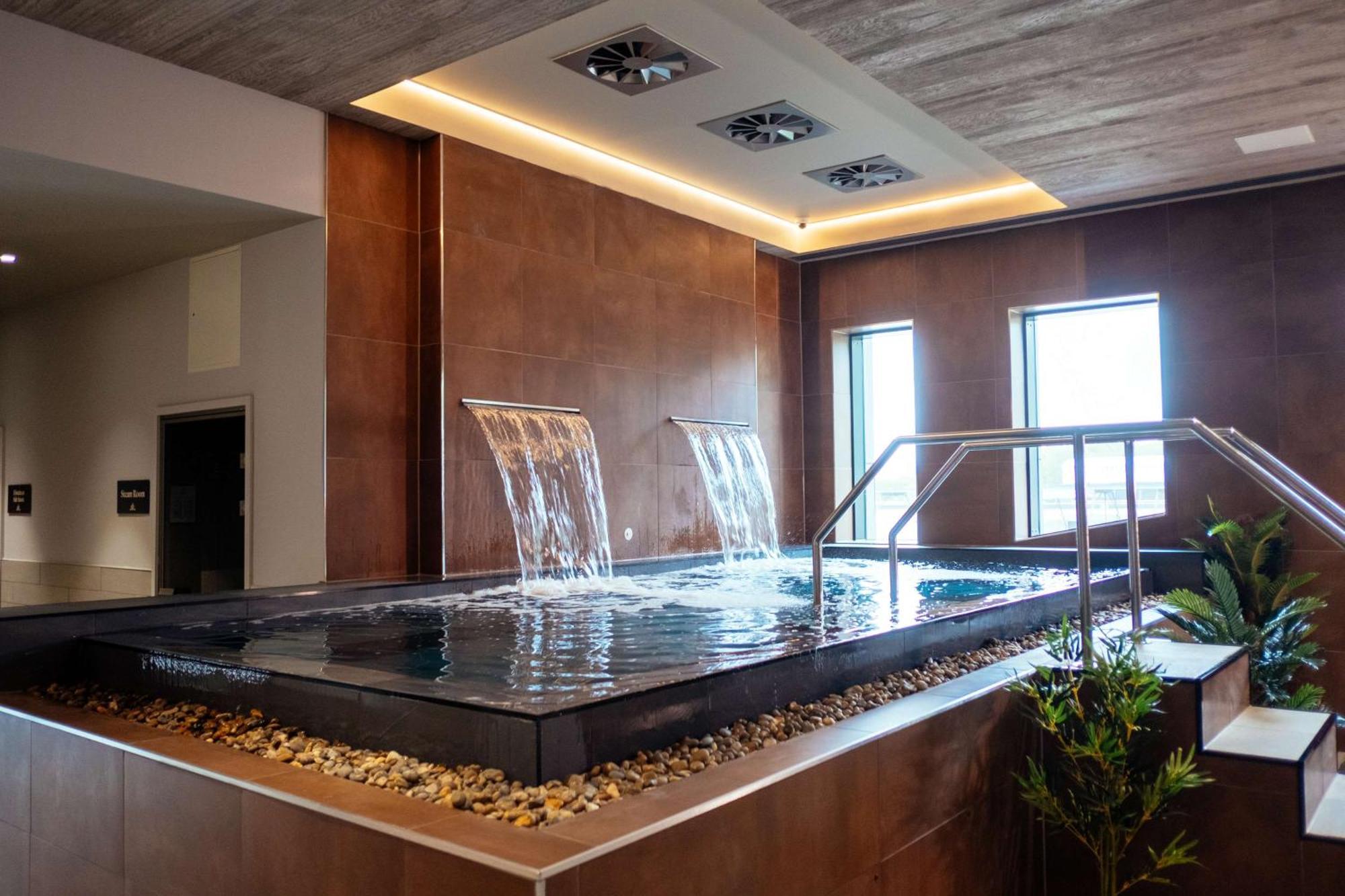Ixora Hotel & Spa Conwy Eksteriør bilde